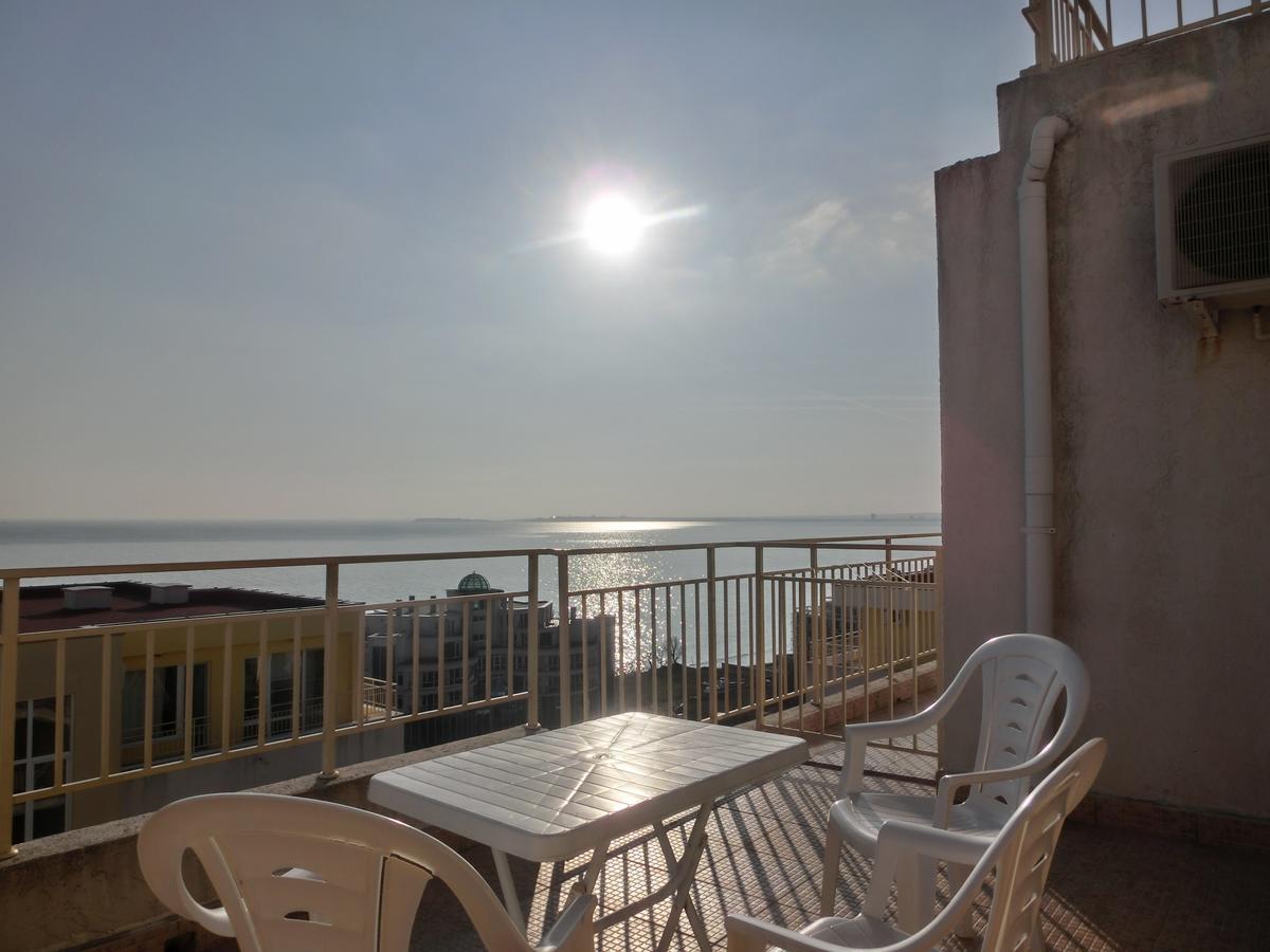 2 Bedroom Imperial Apartment With Panoramic Sea Views, Свети-Влас Экстерьер фото